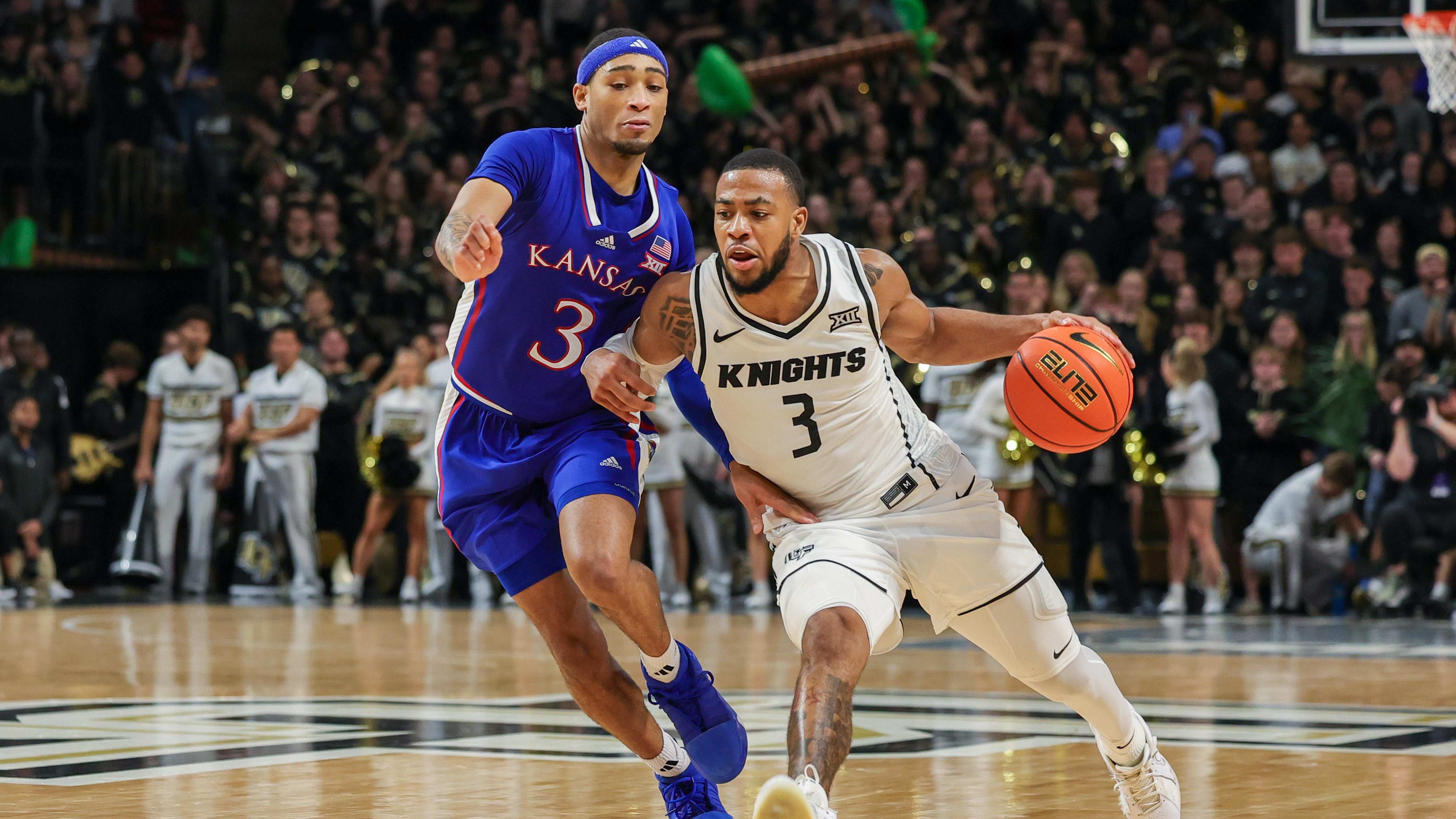 了自己在比 了自己在比